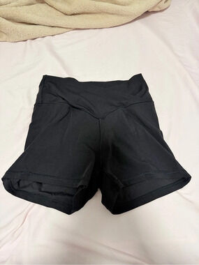 Offline Athletic Shorts in Black Size Large